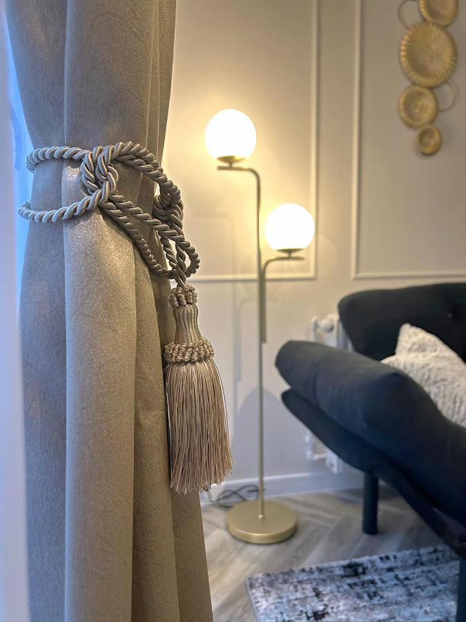 Appartamento Luxury Mansion Bucarest Esterno foto