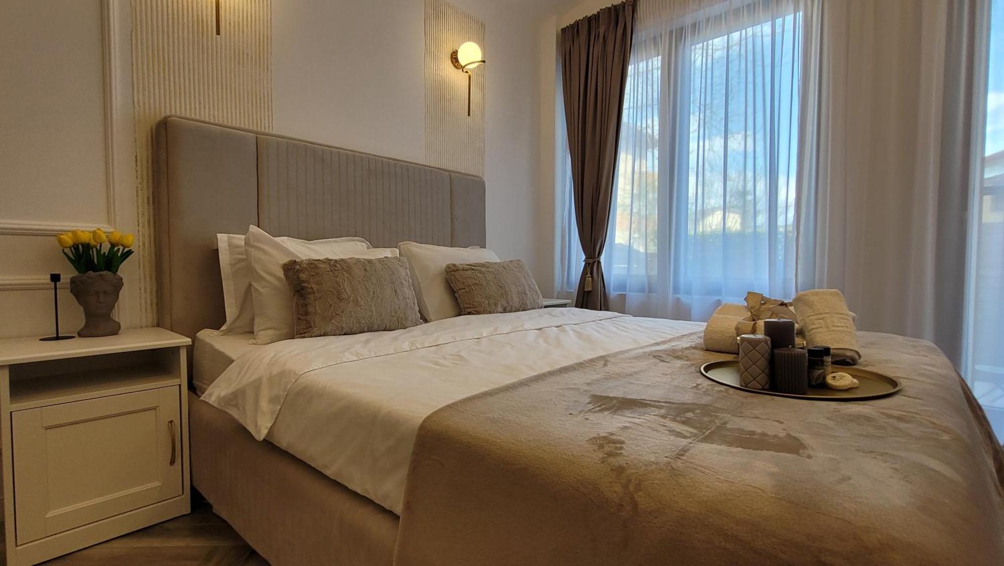 Appartamento Luxury Mansion Bucarest Esterno foto